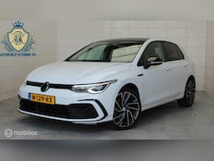 Volkswagen Golf - 2.0 TDI Style PANO I NAVI