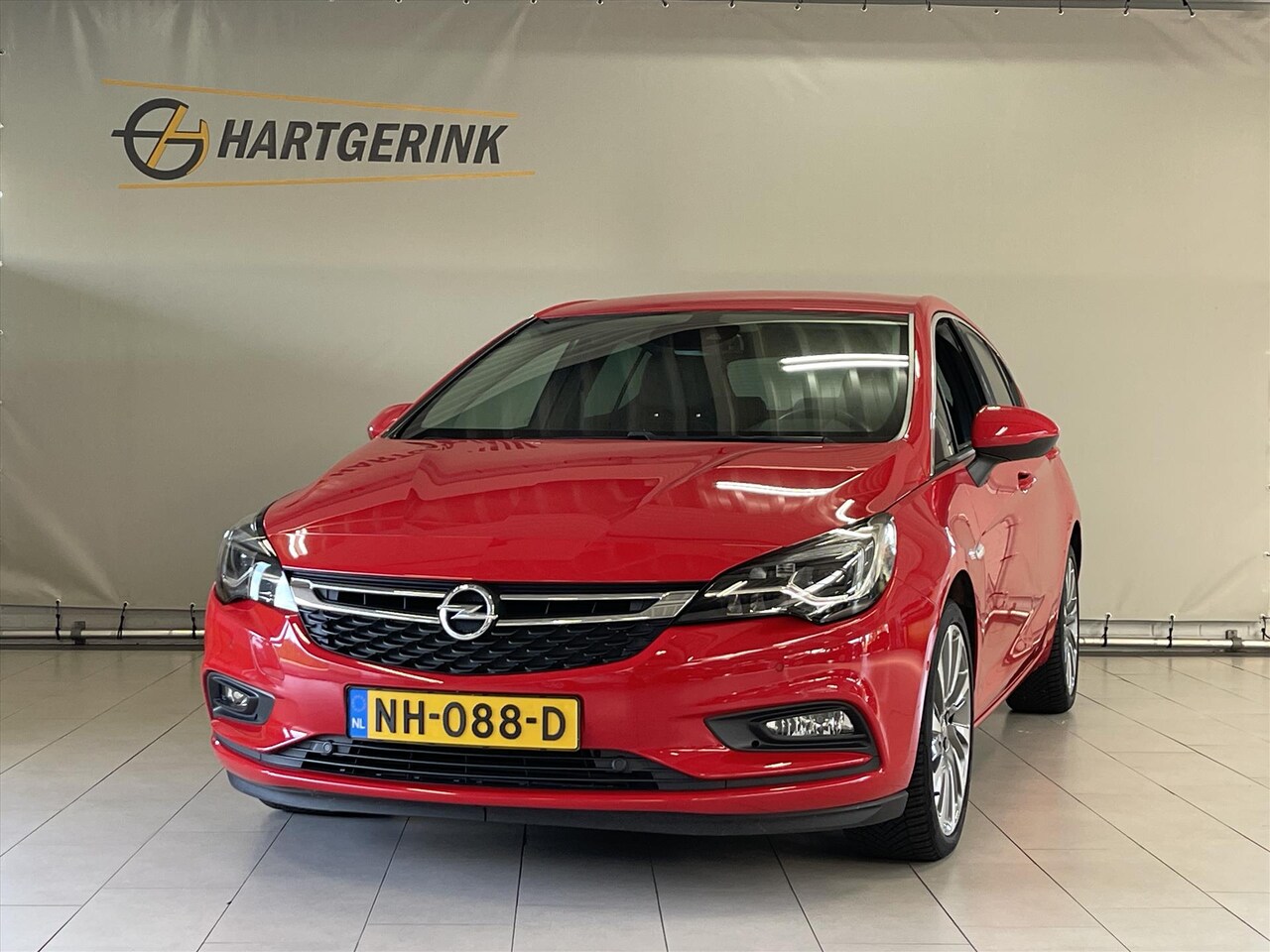 Opel Astra - 1.4 Turbo 150pk Start/Stop Innovation *NAVI/CAMERA* - AutoWereld.nl