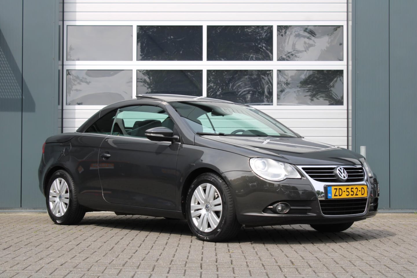 Volkswagen Eos - 1.4 TSI Cabrio Clima/Cruise/Radio-CD/Stoelverwarming/Schuif-kanteldak/16"LM.Velgen/APK:05- - AutoWereld.nl