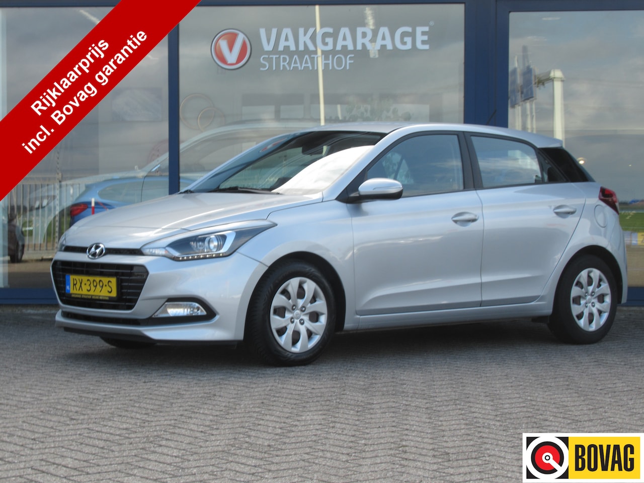 Hyundai i20 - 1.0 T-GDI i-Motion 1.0 T-GDI i-Motion, Trekhaak / Airco / Cruise control + Limiter / Parkeersensoren achter - AutoWereld.nl