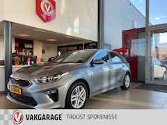 Kia Cee'd - Ceed 1.0 T-GDi DynamicLine, NL Auto, Navigatie, Achteruitrijcamera, Trekhaak, Achteruitrij