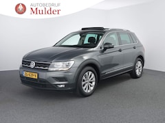 Volkswagen Tiguan - 1.5 TSI ACT Comfortline Business | Pano | Trekhaak |