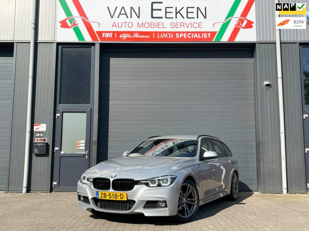 BMW 3-serie Touring - 318i Touring M Sport Ed. Aut. Clima/NAP/Navi/Leer/NL Auto - AutoWereld.nl