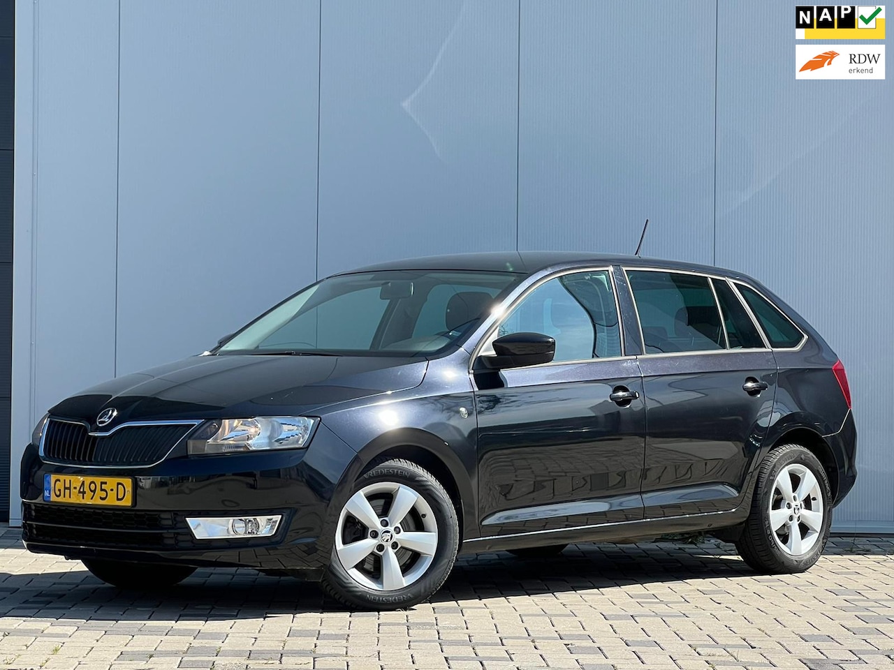 Skoda Rapid Spaceback - 1.4 TSI Greentech Elegance 1.4 TSI Greentech Elegance - AutoWereld.nl