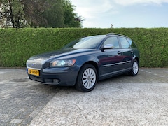 Volvo V50 - 2.5 T5 AWD Summum