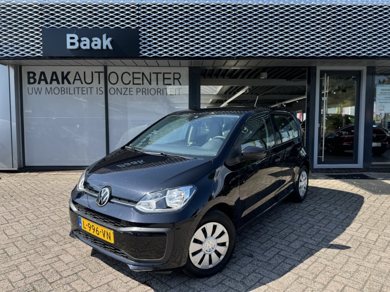 Volkswagen Up! - 1.0 1.0 - AutoWereld.nl