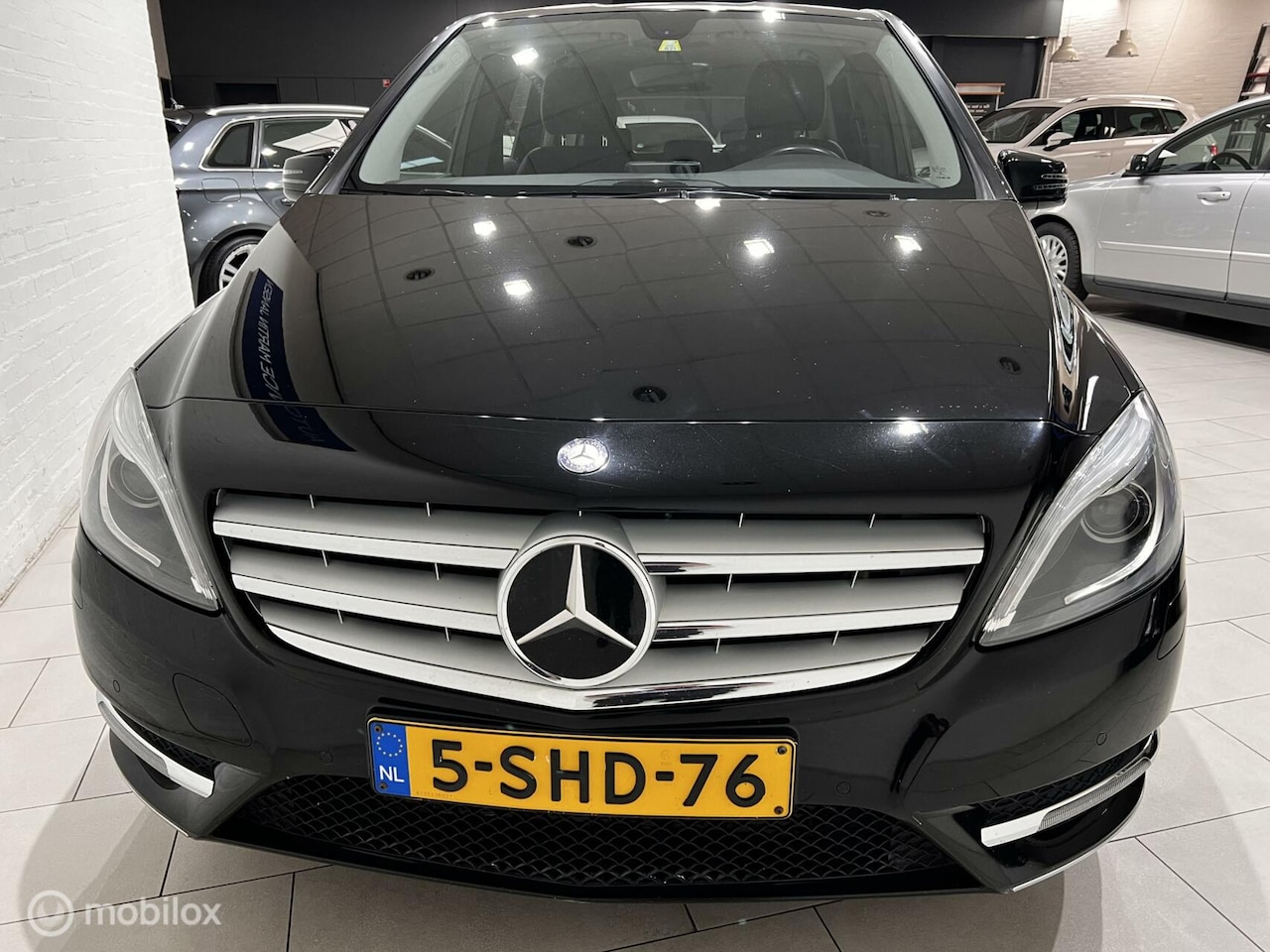 Mercedes-Benz B-klasse - 180 Ambition Leer Navi - AutoWereld.nl