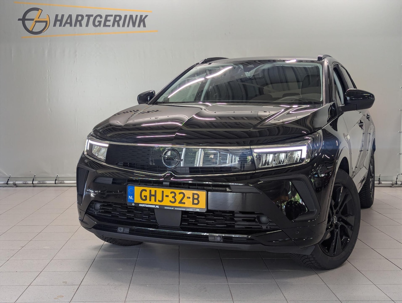 Opel Grandland - 1.2 Turbo 130pk Aut GS Line Black Edition *NAVI/CAMERA* - AutoWereld.nl