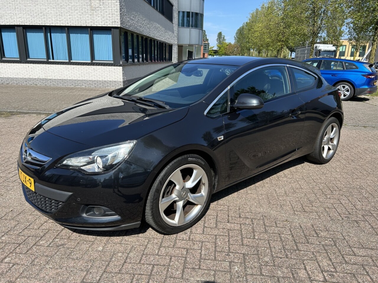 Opel Astra GTC - 1.4 Turbo Sport 1.4 Turbo Sport - AutoWereld.nl