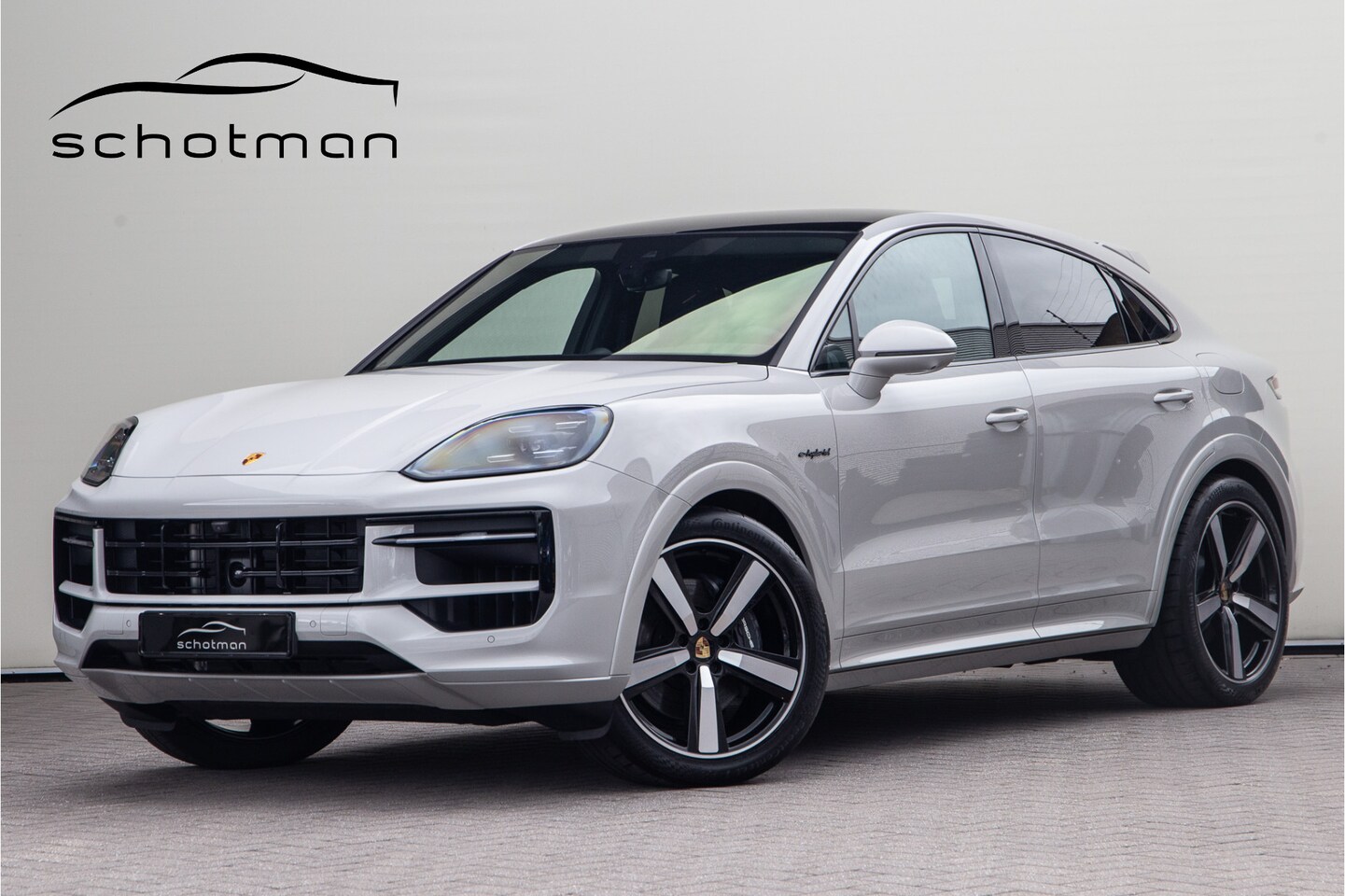 Porsche Cayenne Coupé - 3.0 E-Hybrid Facelift, Sport-Design, Bijrijdersdisplay, Bose, Carbon, 18-weg sportstoelen, - AutoWereld.nl