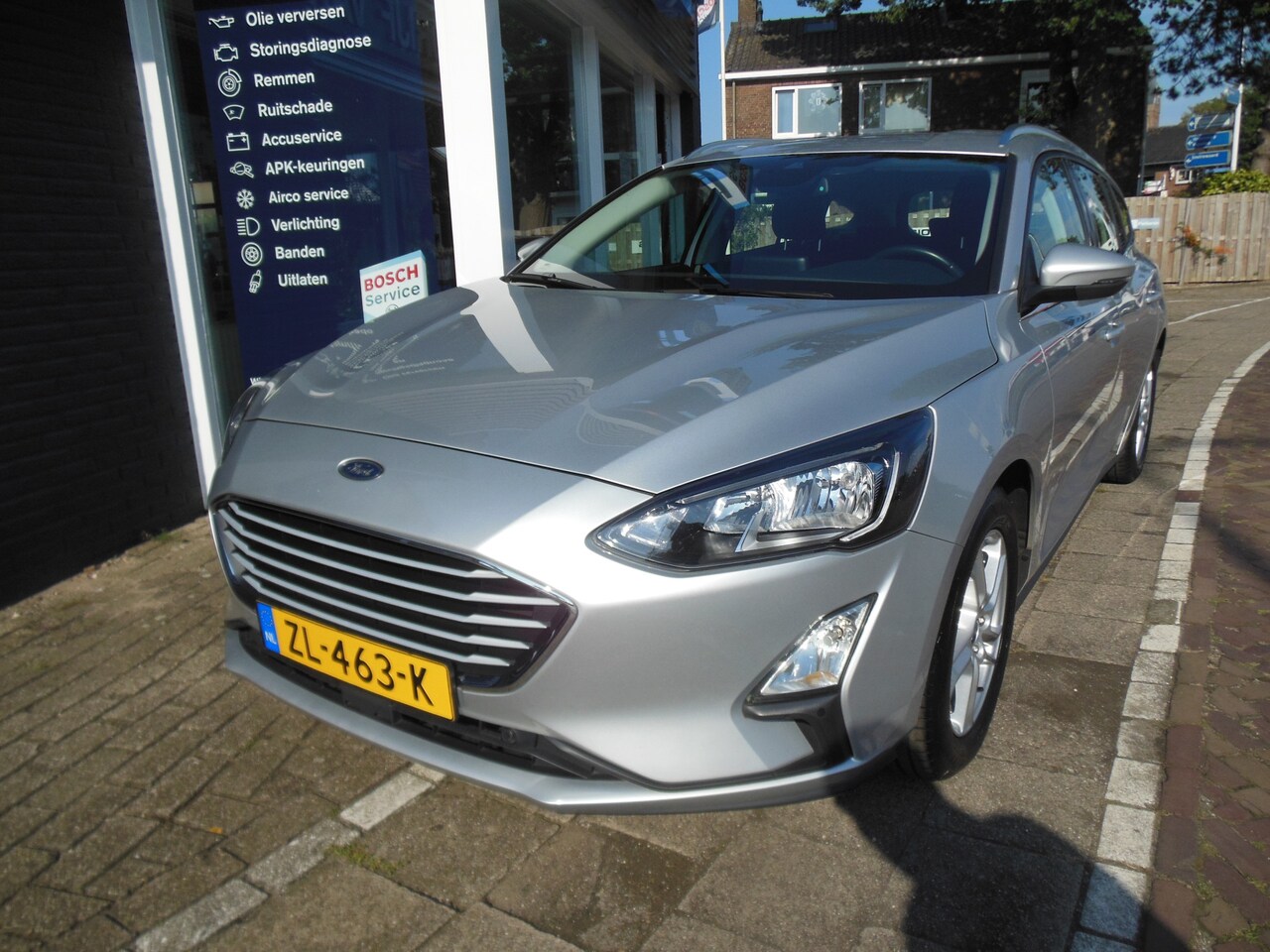 Ford Focus Wagon - 1.0 EcoBoost Trend Edition Business 12 maanden Bovag garantie carplay/android - AutoWereld.nl