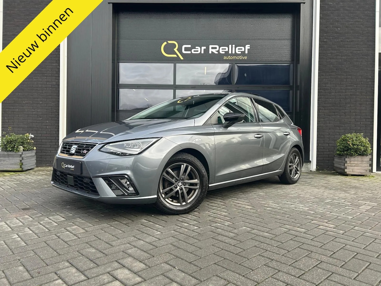 Seat Ibiza - 1.0 TSI FR 1.0 TSI 95pk FR, Panoramadak, ACC, Stoelverwarming, PDC, KeylessGo, Carplay - AutoWereld.nl