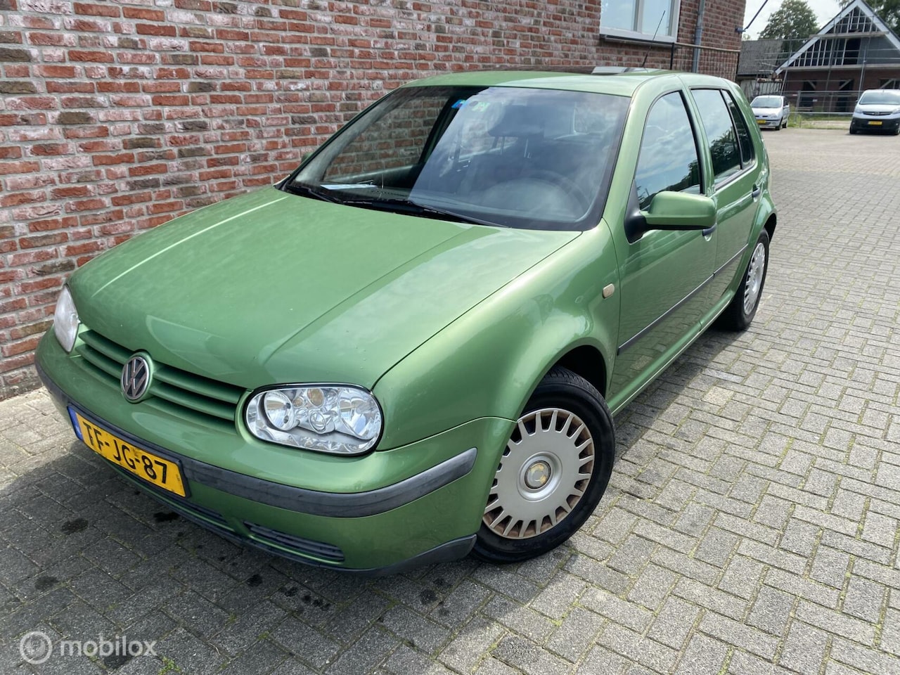 Volkswagen Golf - 1.6 1.6 - AutoWereld.nl