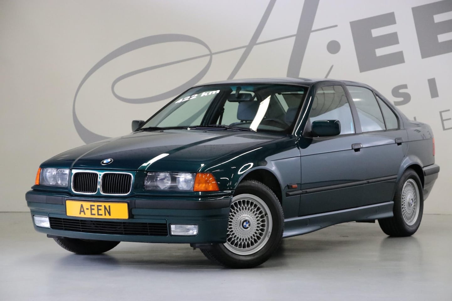 bmw-3-serie-320i-424km-airco-automaat.jpg