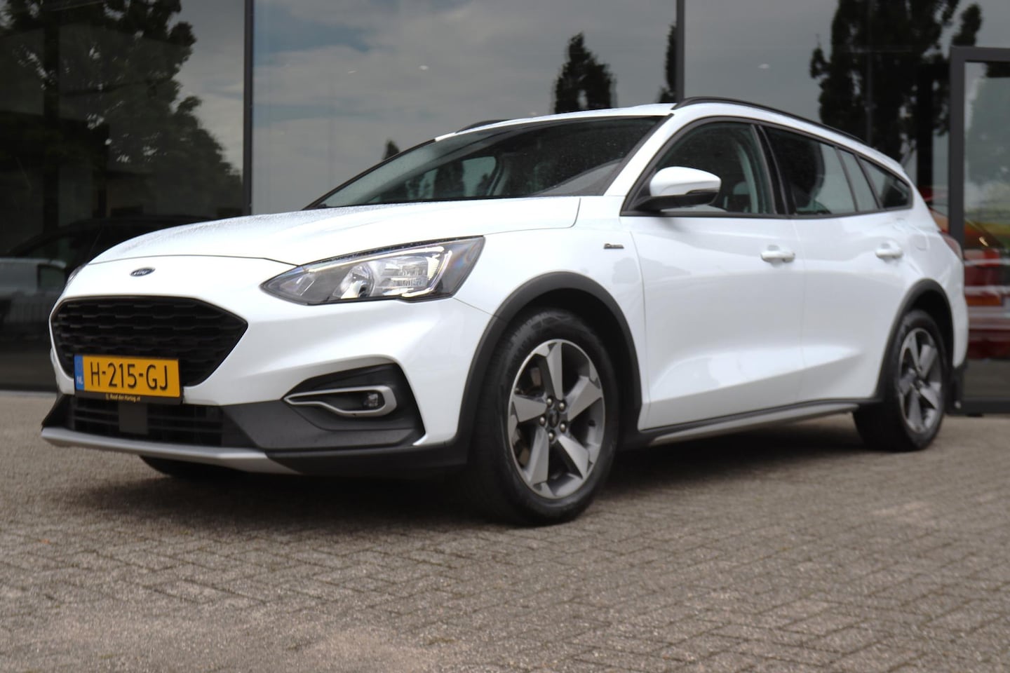 Ford Focus Wagon - 1.0 ECOBOOST ACTIVE BUSINESS | CARPLAY | CRUISE | LANE | PDC | NAVI | - AutoWereld.nl