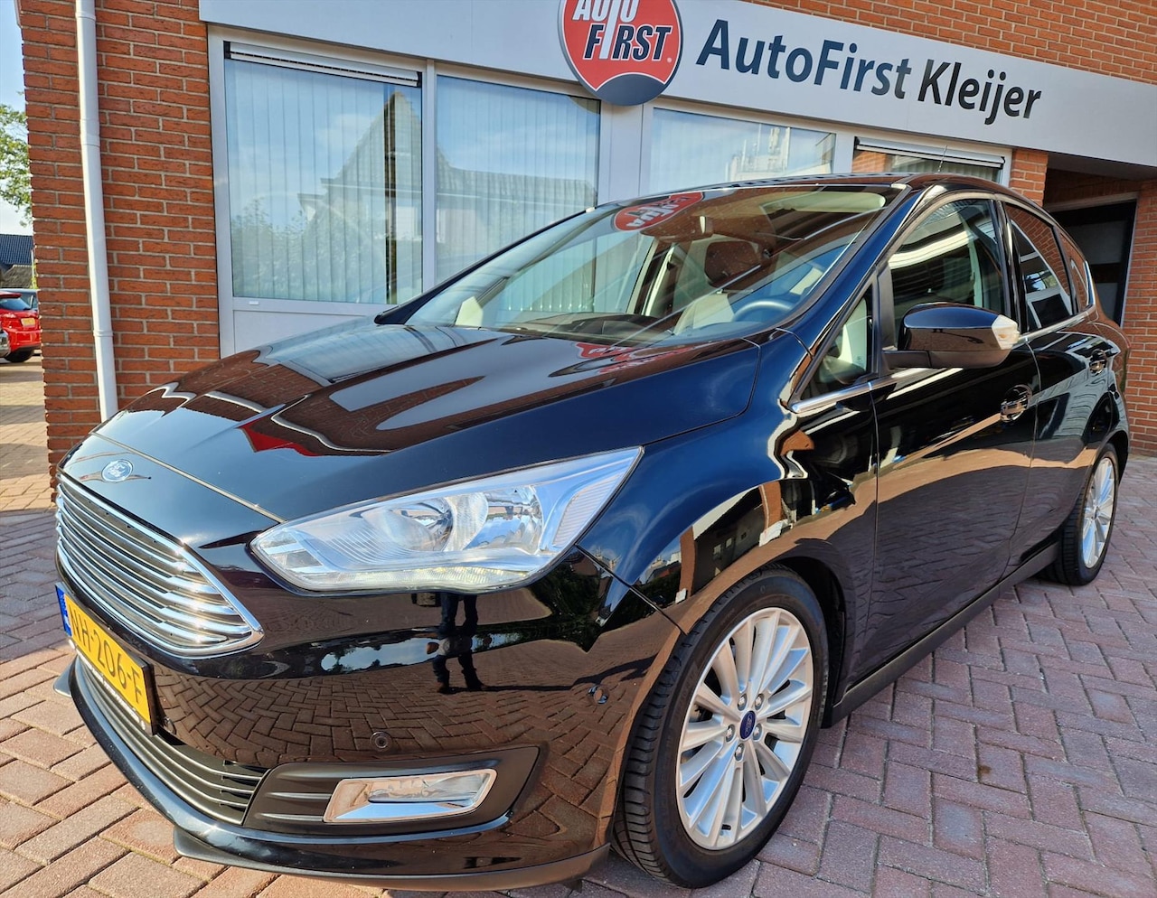 Ford C-Max - 1.0 EcoBoost 125pk Titanium Trekhaak - AutoWereld.nl