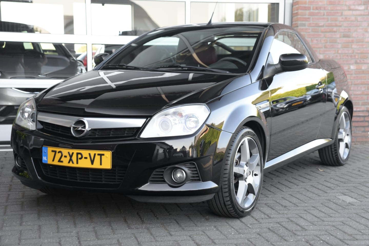 Opel Tigra TwinTop - 1.4-16V Temptation | Leder | A-staat | Orig. NL | - AutoWereld.nl