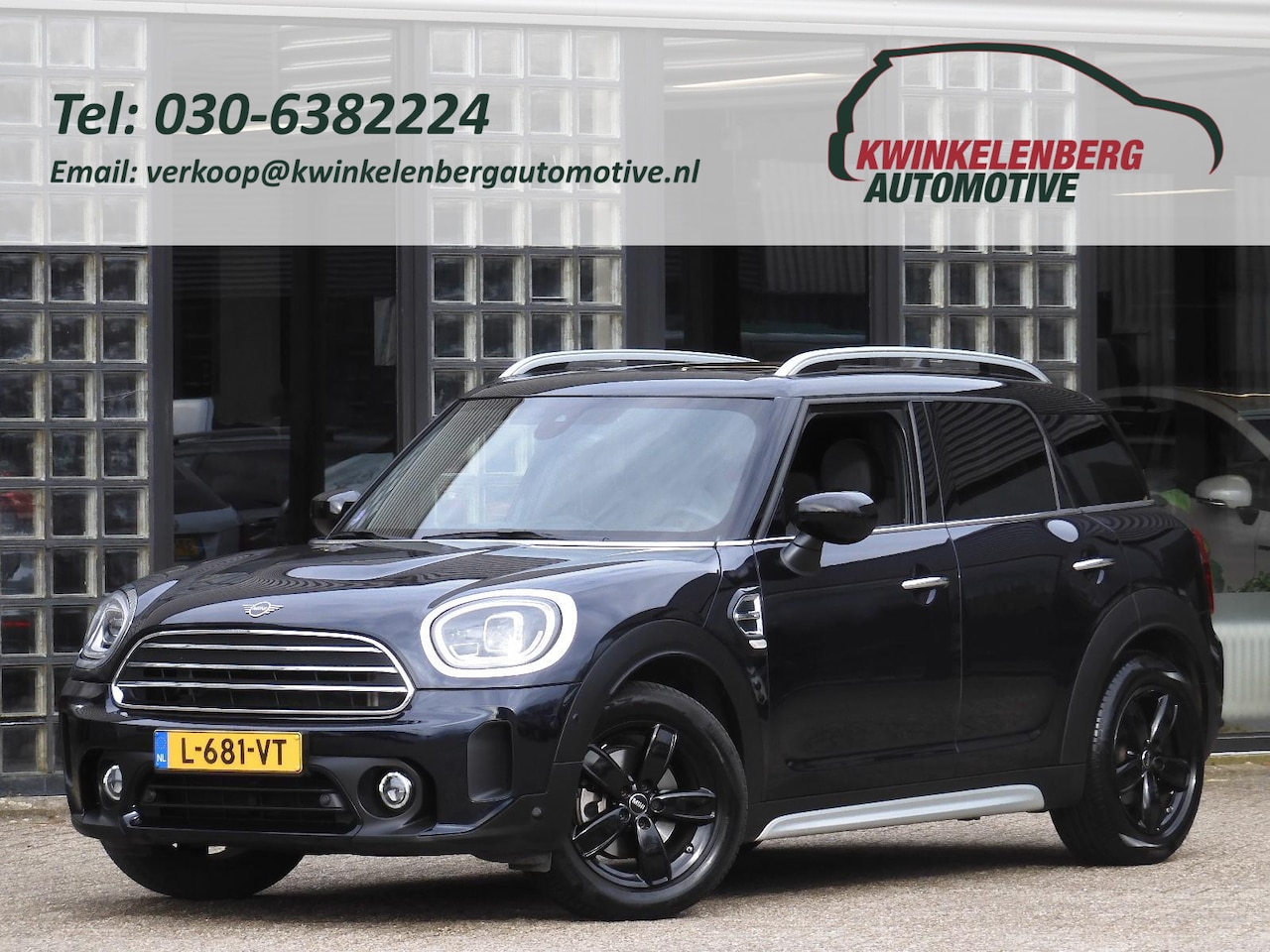 MINI Countryman - 1.5 COOPER/ PANORAMADAK/ CAMERA/ AFN. TREKHAAK - AutoWereld.nl