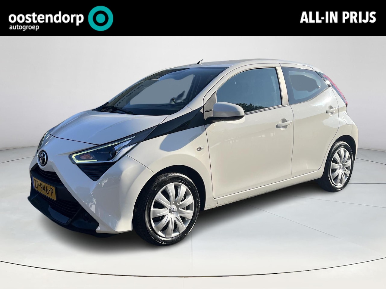 Toyota Aygo - 1.0 VVT-i x-play limited | Navigatie | Airconditioning | Bluetooth | Parkeercamera | - AutoWereld.nl