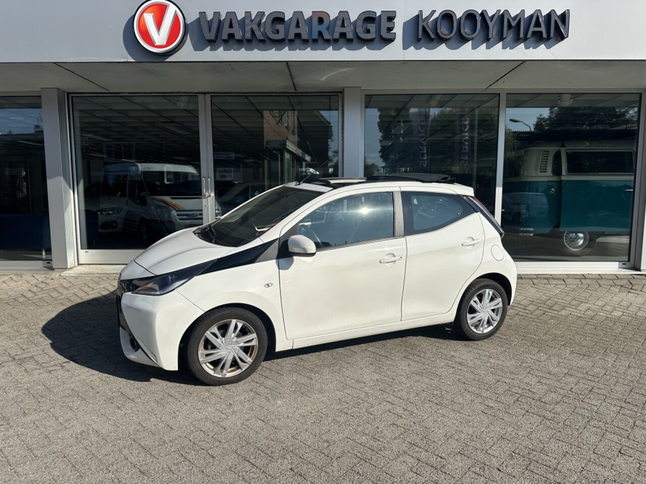 Toyota Aygo - 1.0 VVT-i x-wave | camera | Cabrio | - AutoWereld.nl