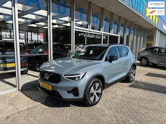 Volvo XC40 - 1.5 T5 Recharge Plus Dark 262 PK / NAVIGATIE / LED KOPLAMPEN / ACHTERUITRIJCAMERA