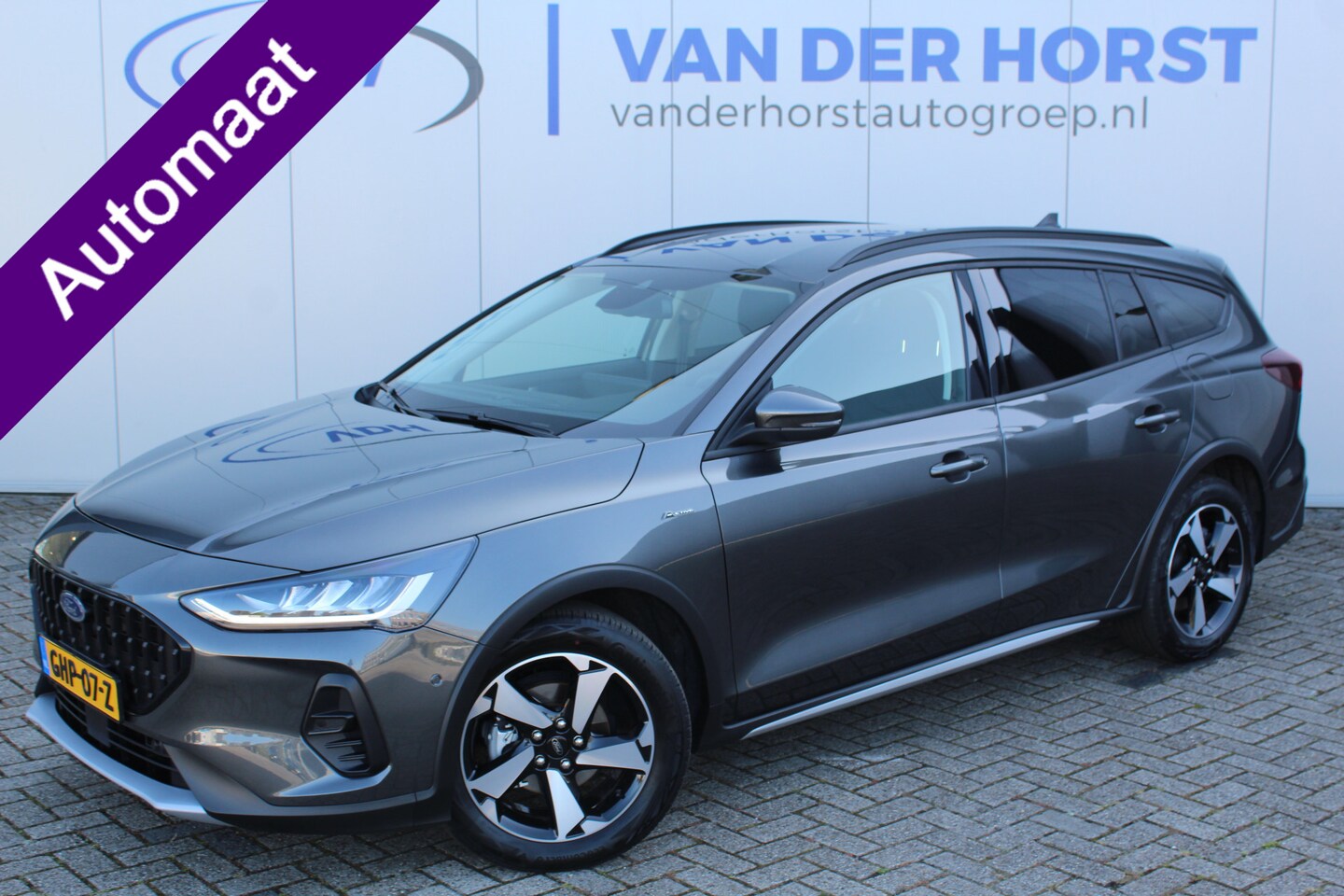 Ford Focus Wagon - 1.0-155pk EcoBoost Mild-Hybrid Active AUTOMAAT ! Trekgewicht 1.500kg ! Slechts 3.300km ! C - AutoWereld.nl