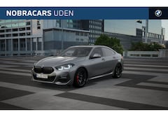 BMW 2-serie Gran Coupé - 218i High Executive M Sport / Panoramadak / Sportstoelen / Adaptieve LED / Parking Assista