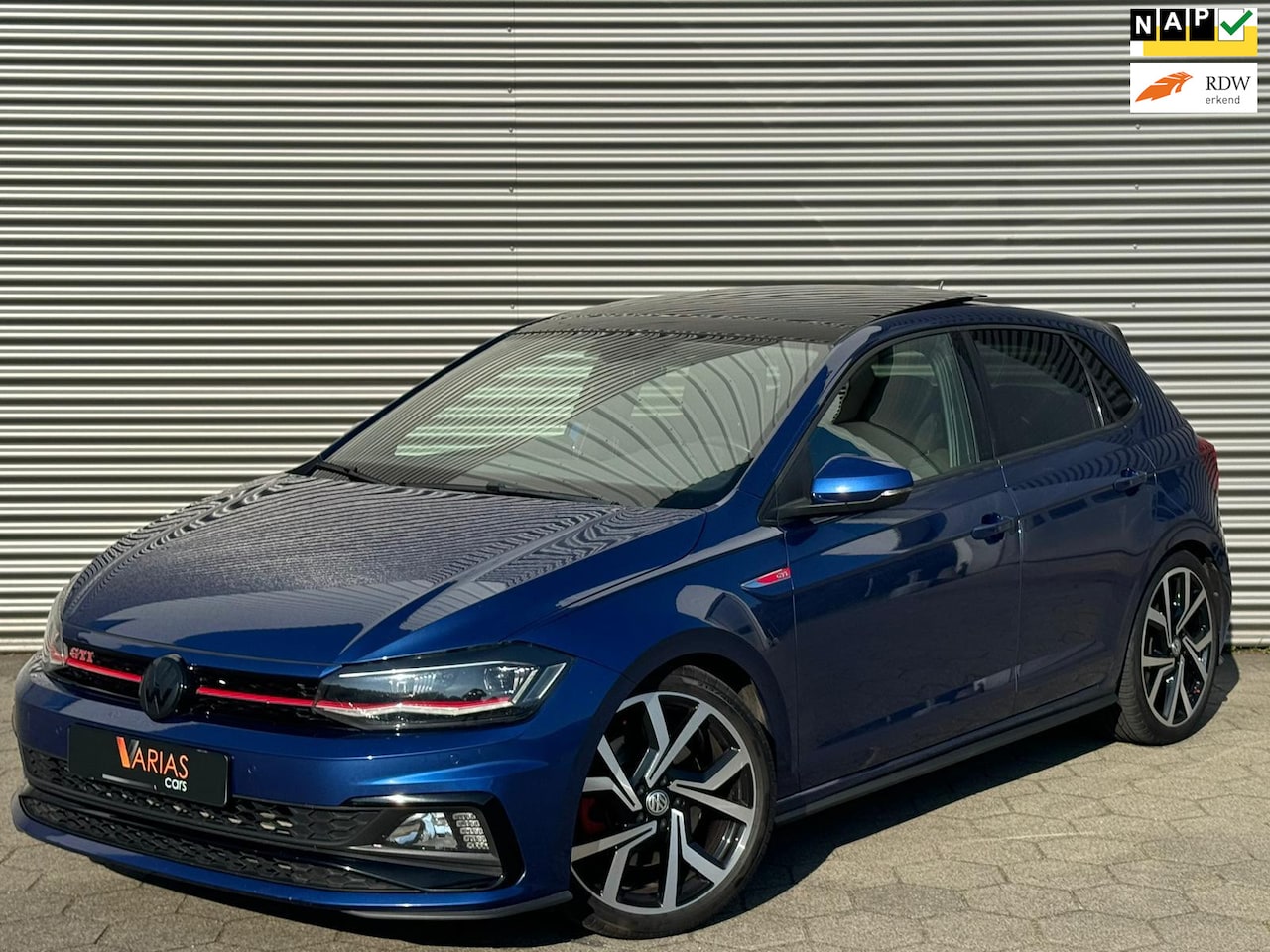 Volkswagen Polo - 2.0 TSI GTI Pano Navi Camera Beats Cruise - AutoWereld.nl