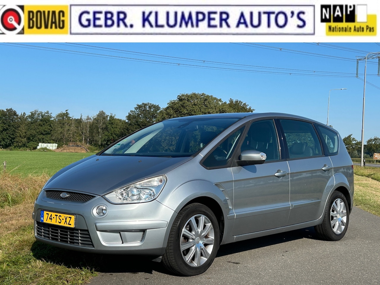 Ford S-Max - 2.0 Titanium Pano, Navi, Cruise, ECC, Trekhaak - AutoWereld.nl