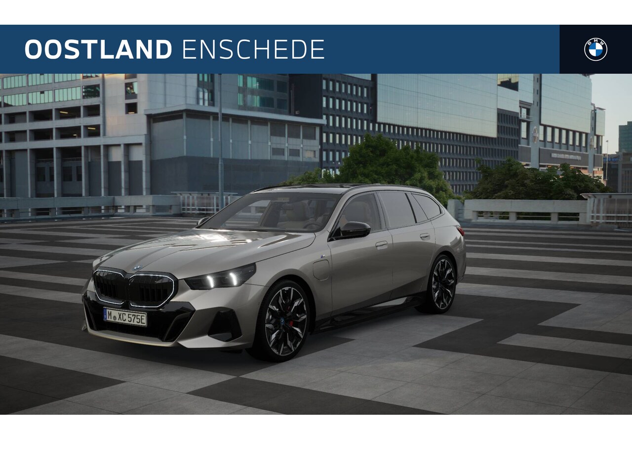 BMW 5-serie Touring - 530e High Executive M Sport Automaat / Panoramadak / Trekhaak / Bowers & Wilkins / Adaptie - AutoWereld.nl