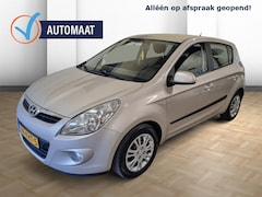 Hyundai i20 - 1.4i Dynamic Automaat 100PK 5drs NW APK Nap Airco