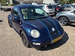 Volkswagen New Beetle - 1.8-5V TURBO Highl