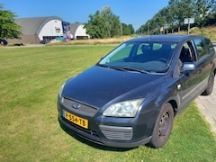 Ford Focus Wagon - 1.6-16V Trend apk tot 26-09-2025