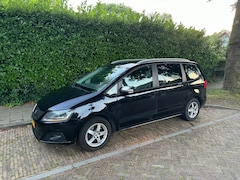 Seat Alhambra - 2.0 TDI Reference 7p| Navi| Camera| Clima