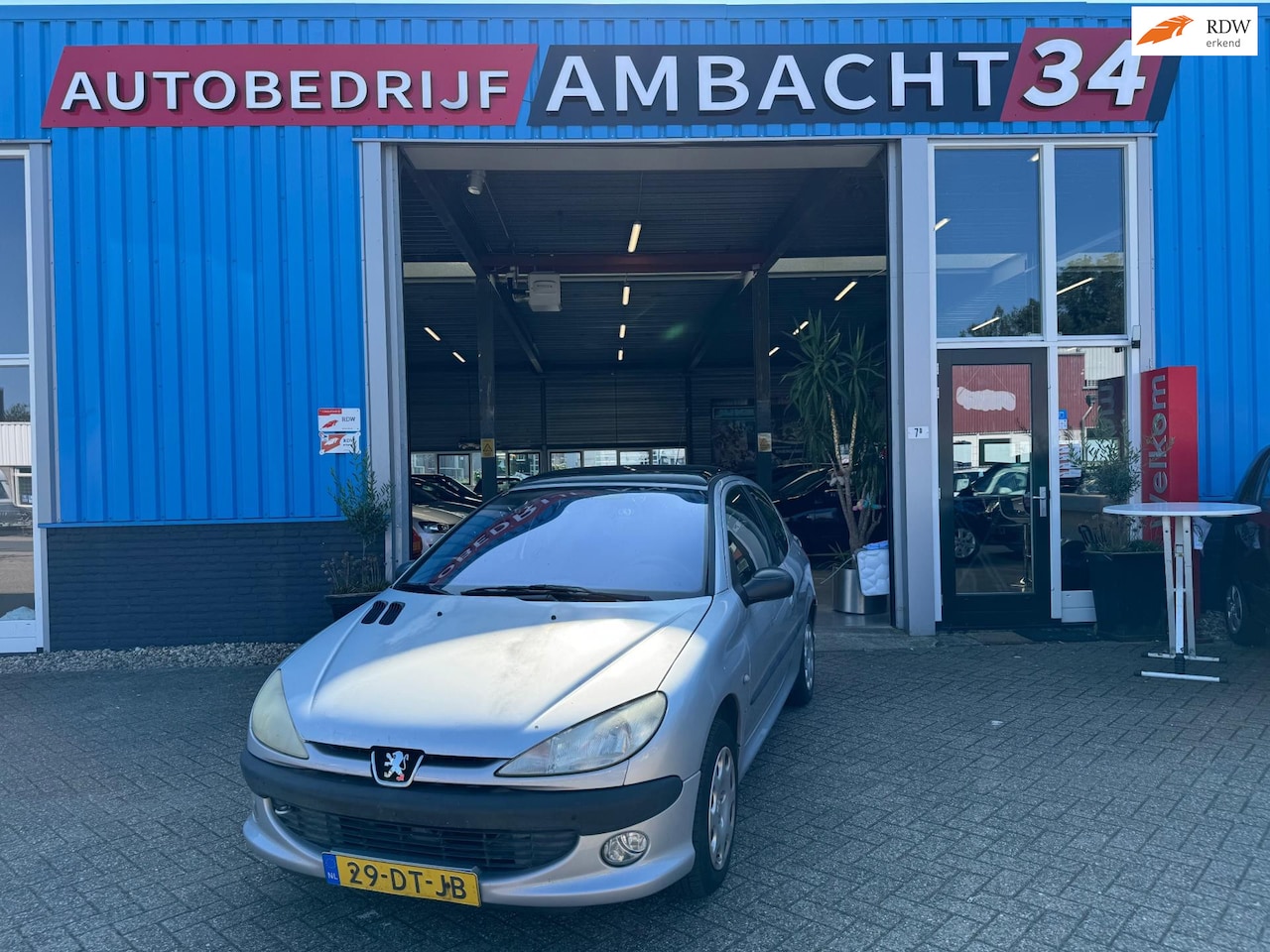 Peugeot 206 - 1.6 XS 24-03-2024 APK - AutoWereld.nl