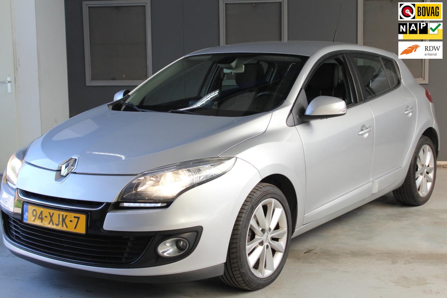 Renault Mégane - 1.2 TCe Expression 1.2 TCe Expression - AutoWereld.nl