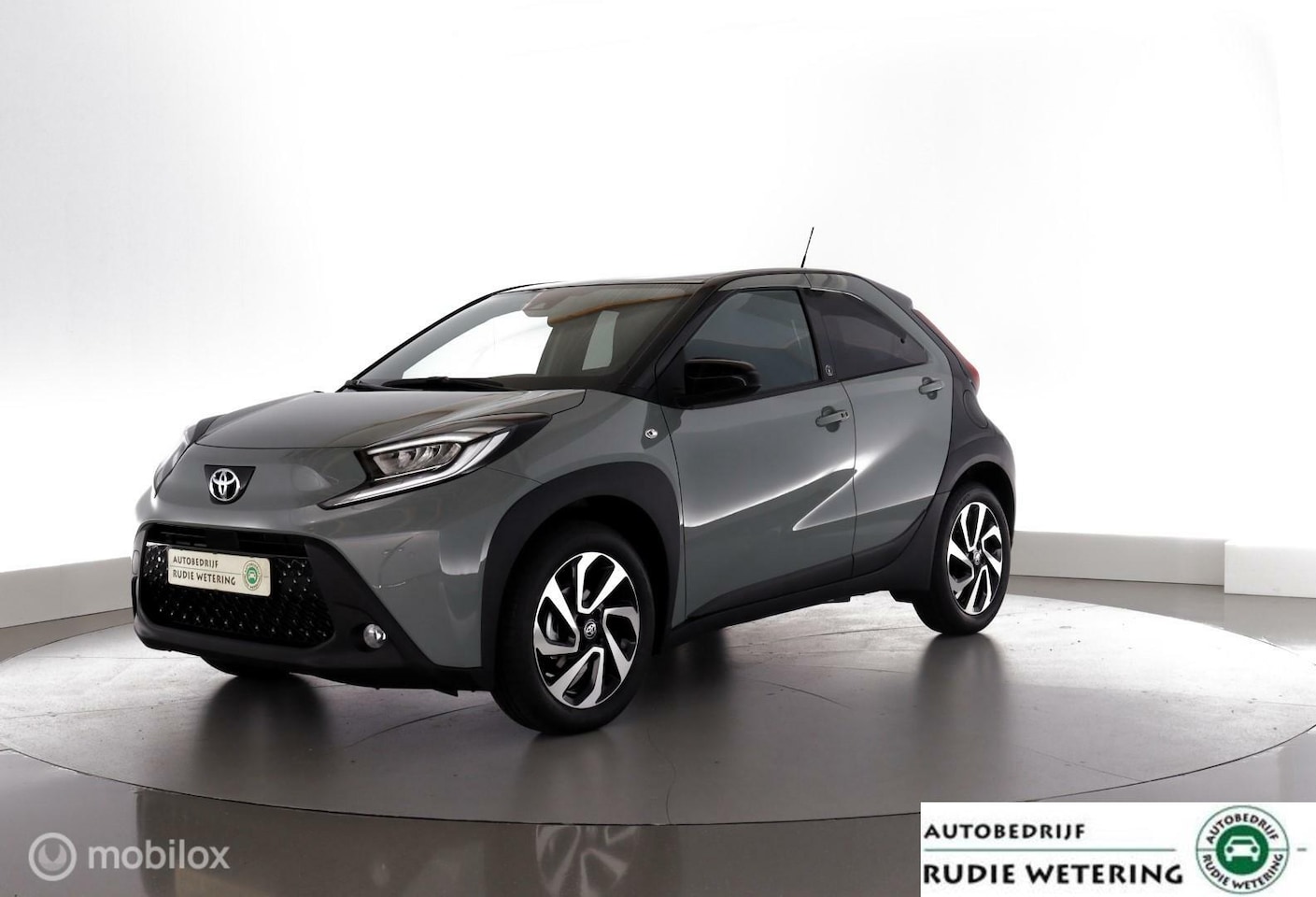 Toyota Aygo X - 1.0 VVT-i Automaat Team D acc|dab|led|cam|lmv18 - AutoWereld.nl