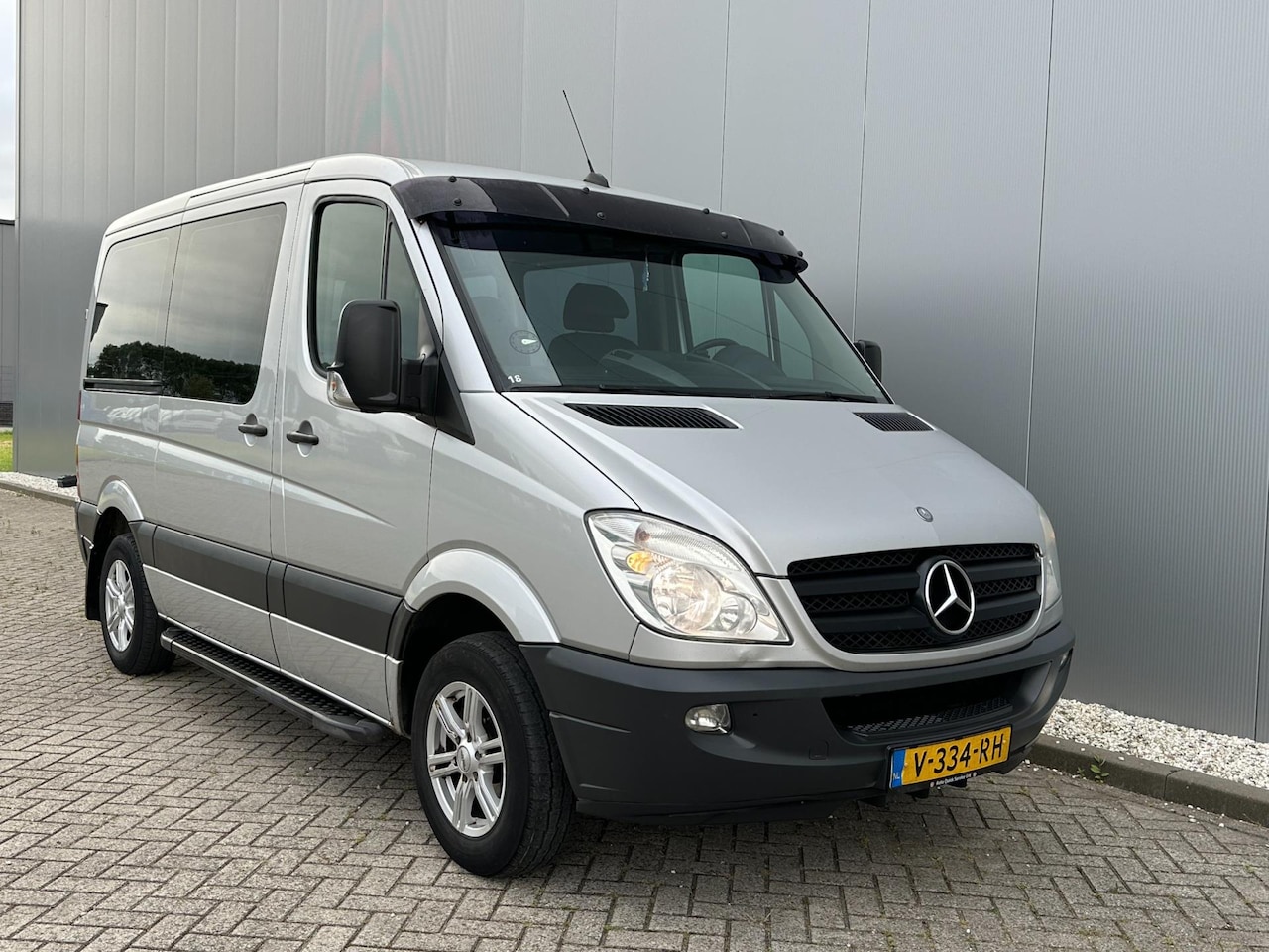 Mercedes-Benz Sprinter - Rolstoelbus (Airco) Rolstoelzitplaats 4 Personen - AutoWereld.nl