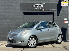 Toyota Yaris - 1.3 VVTi Executive | Leder | Navi | 15 inch lm | Airco | Elek Ramen |