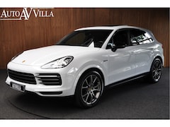 Porsche Cayenne - 3.0 E-Hybrid Sport Chrono Pano Head Up 360° Leer Stuurverwarming Softclose Trekhaak elektr