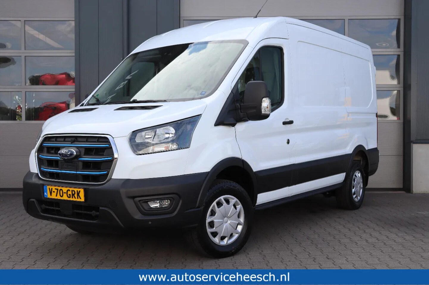 Ford E-Transit - 68KWH L2H2 l 100% ELEKTRISCH l NAVI l 360 CAMERA l ACC l CLIMATE CONTROL - AutoWereld.nl