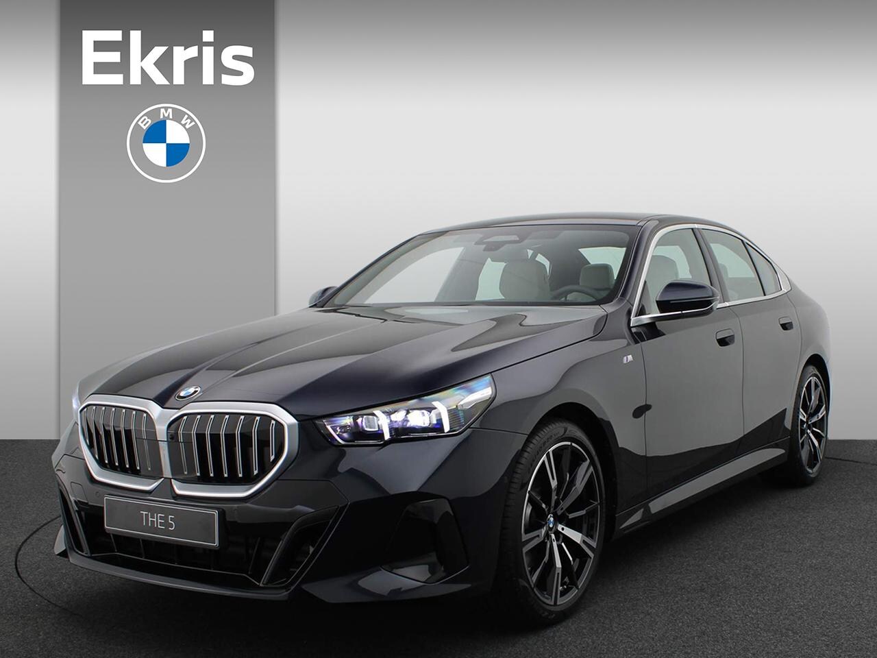 BMW 5-serie - Sedan 520i | M Sportpakket | Innovation Pack | Travel Pack | Comfort Pack - Hi Five - AutoWereld.nl