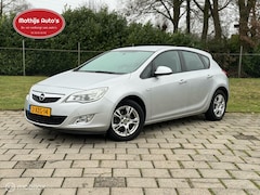 Opel Astra - 1.6 Selection Airco Cruise PDC Nieuwe APK