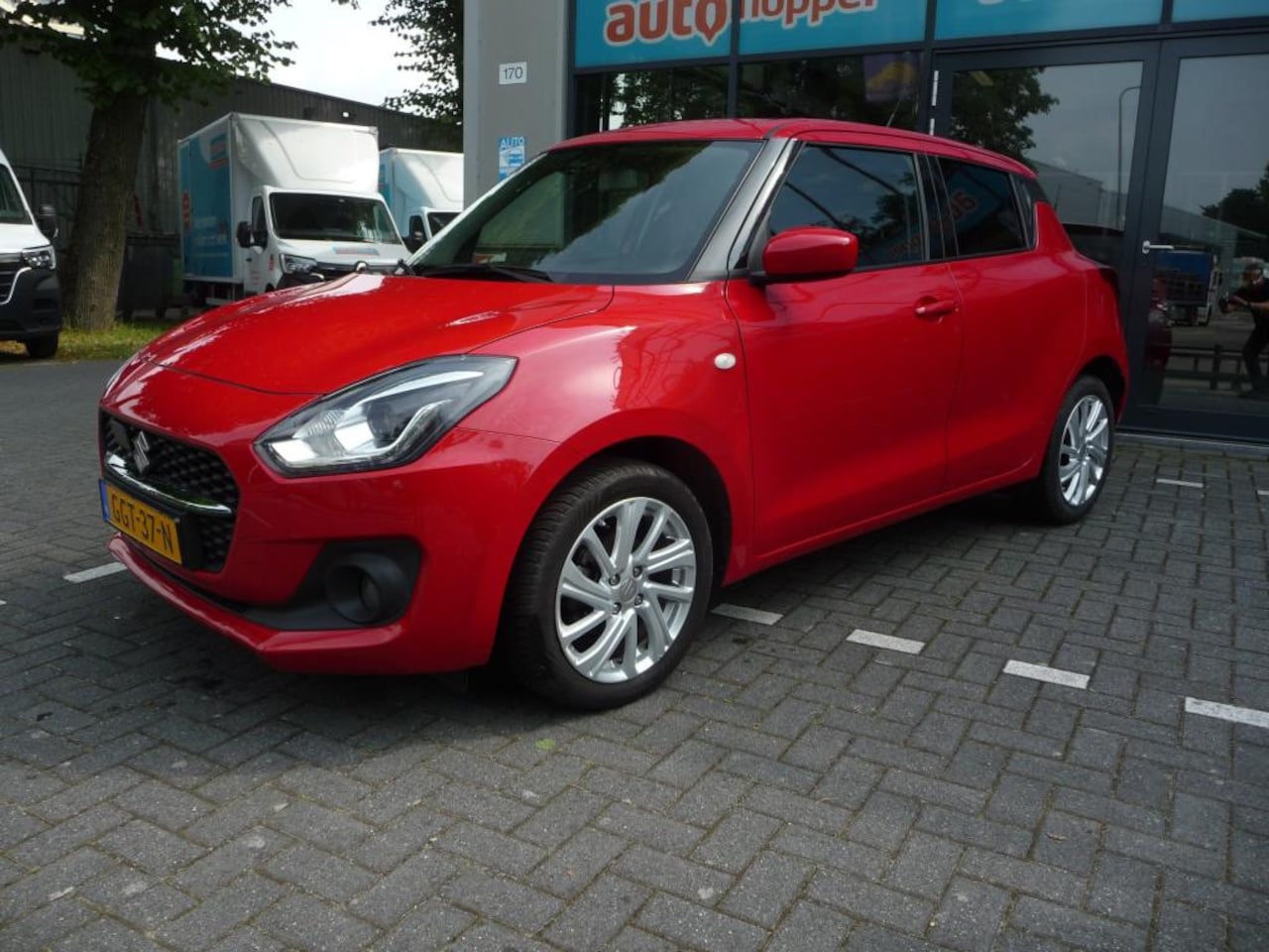 Suzuki Swift - 1.2 Comfort Smart Hybrid 1.2 Comfort Smart Hybrid - AutoWereld.nl