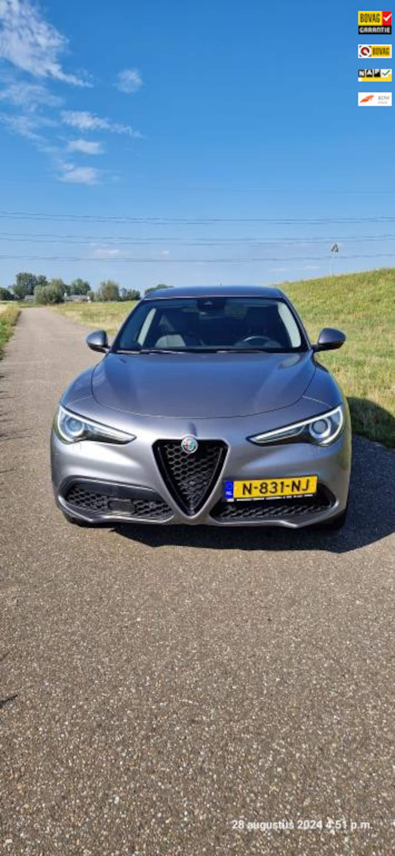 Alfa Romeo Stelvio - 2.0 T AWD Super 2.0 T AWD Super - AutoWereld.nl