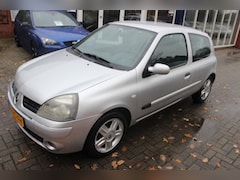 Renault Clio - 1.2-16V AUTH.COMF