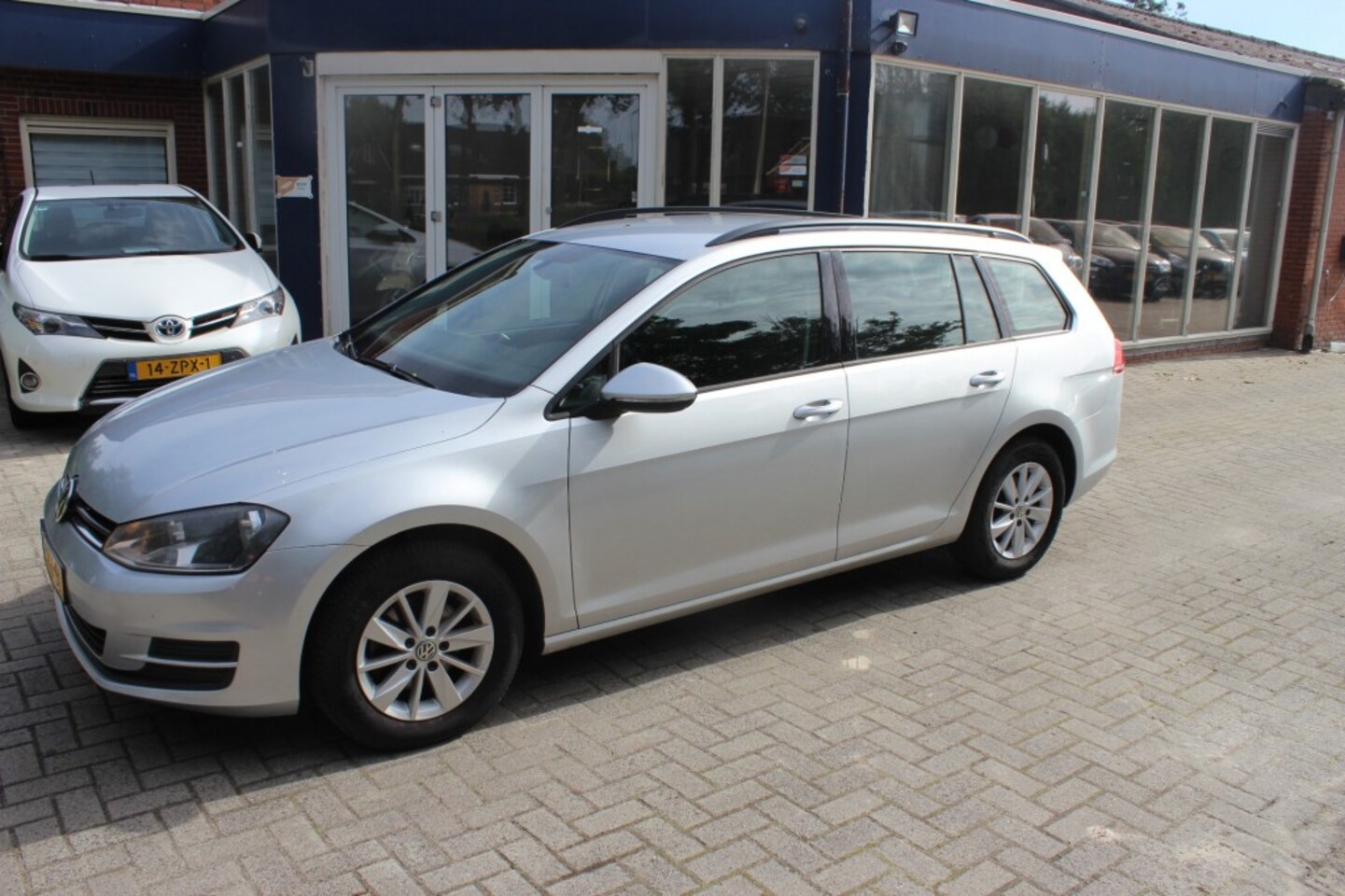 Volkswagen Golf - 1.2 TSI Comfortline 1.2 TSI COMFORTLINE - AutoWereld.nl