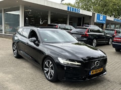 Volvo V60 - 2.0 B3 R-Design DAB Pano Keyless Head-Up On call