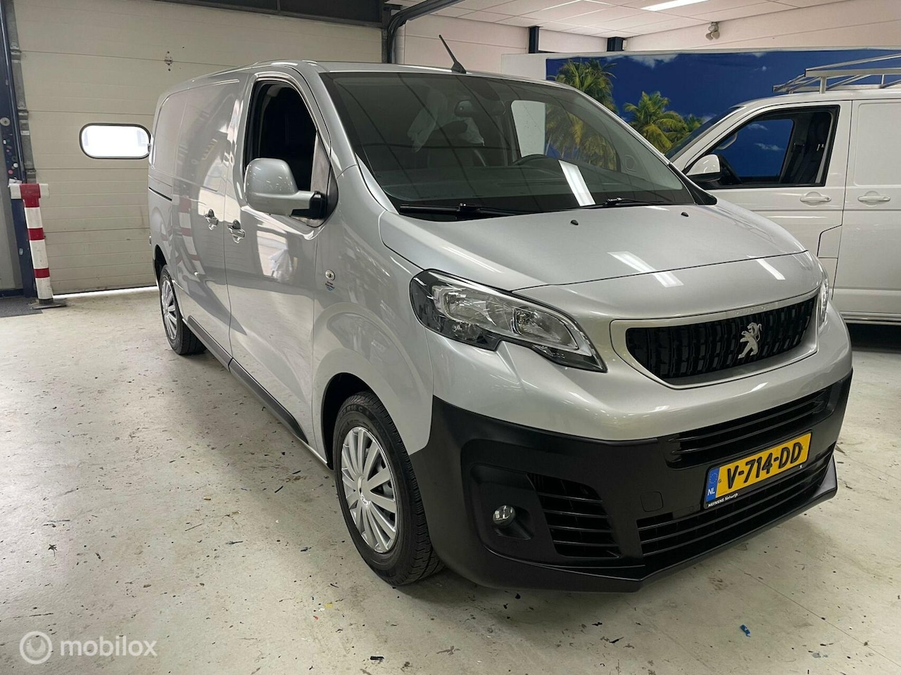 Peugeot Expert - Bestel 231S 2.0 BlueHDI 120 Pro - AutoWereld.nl