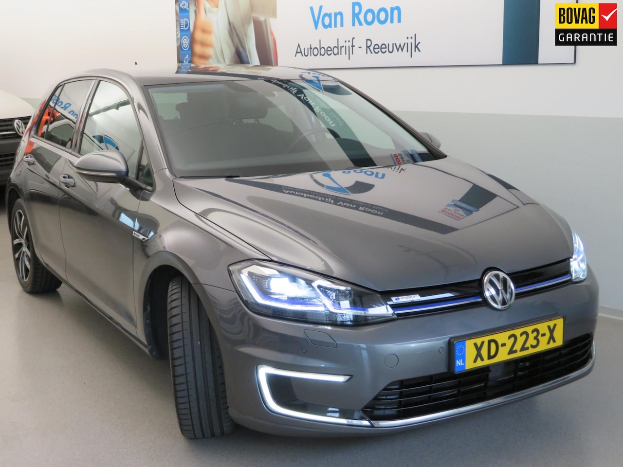 Volkswagen e-Golf - VII E-Golf #12Mnd. Garantie!#Warmtepomp!#Virtual Cockpit!#Orig. NL!#Navi!#17"!#1e Eigenaar - AutoWereld.nl